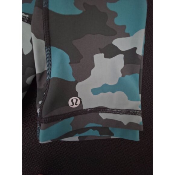 Lululemon Base Pace High-Rise Tidewater Teal Camo Crop Athletic Leggings Sz 2 - Picture 5 of 7